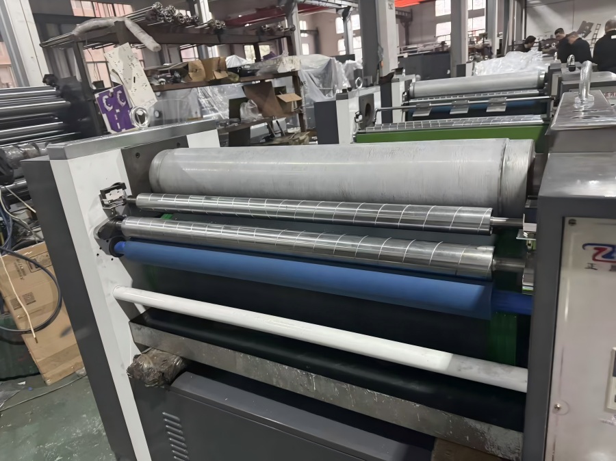 NEW STARs YF-920C präglingsmaskin av industrikvalitet i produktion!